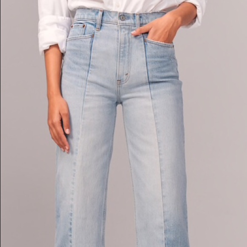 Abercrombie and Fitch Curve Love Jeans!!